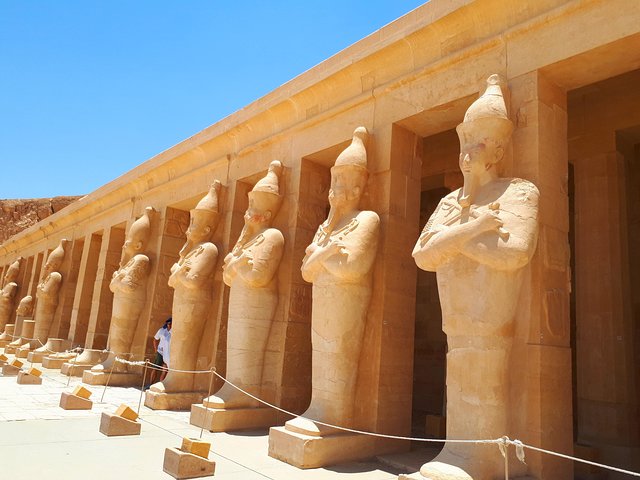 Luxor